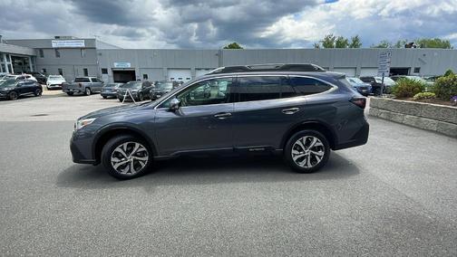 Magnetite Gray Metallic 2022 Subaru Outback Touring XT