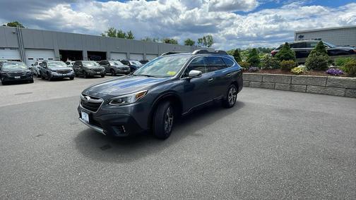 Magnetite Gray Metallic 2022 Subaru Outback Touring XT