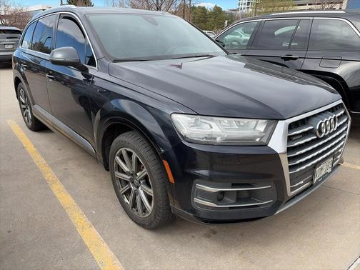 2017 Audi Q7 3.0T Premium