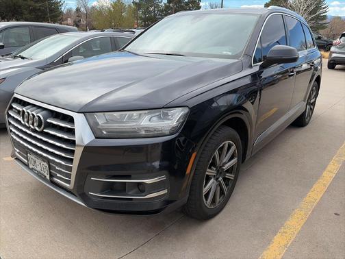 2017 Audi Q7 3.0T Premium