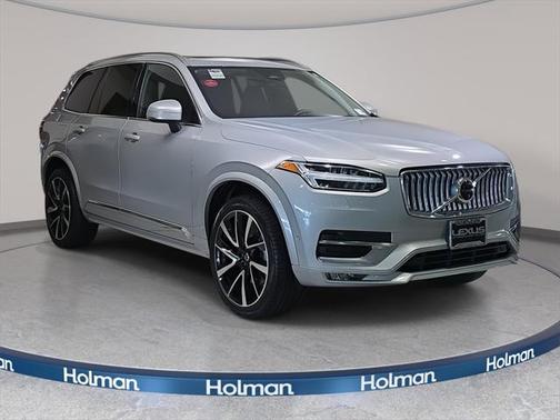 2023 Volvo XC90 B6 Plus 7-Seater