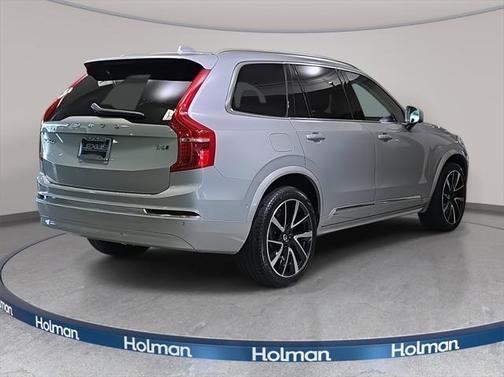 2023 Volvo XC90 B6 Plus 7-Seater