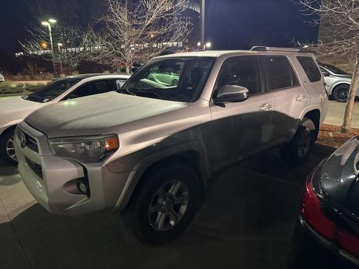 2024 Toyota 4Runner SR5