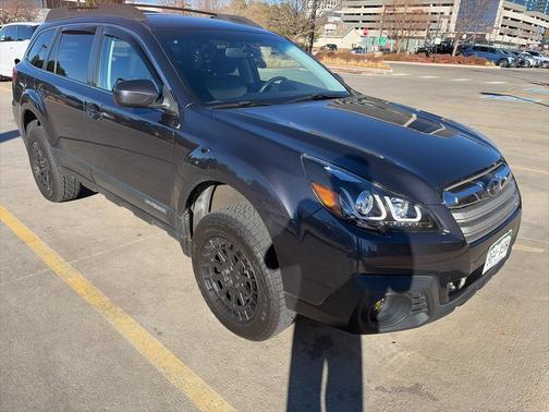 2013 Subaru Outback 2.5i Premium
