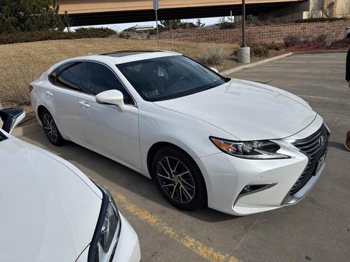 2016 Lexus ES 350 Base