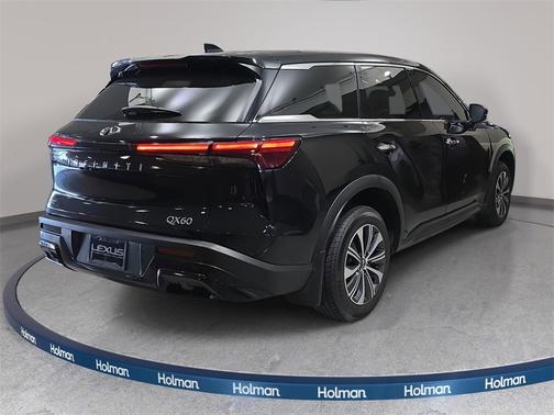 2023 INFINITI QX60 Pure