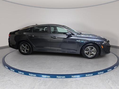 Gravity Gray 2022 Kia K5 LXS