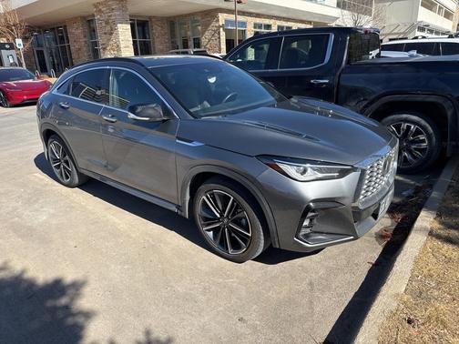 2023 INFINITI QX55 LUXE