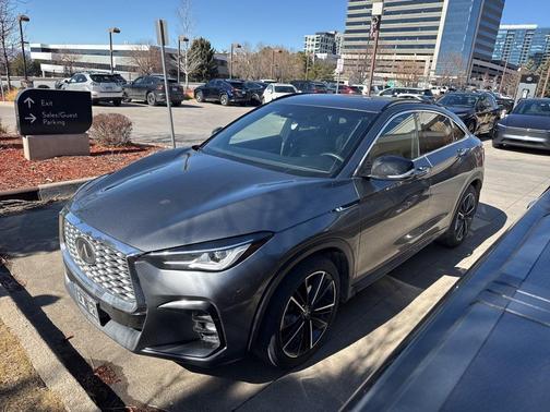 2023 INFINITI QX55 LUXE