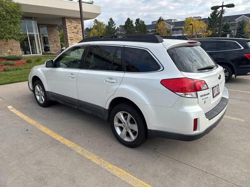 2013 Subaru Outback 2.5i Premium