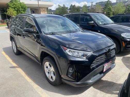 Midnight Black Metallic 2020 Toyota RAV4 XLE