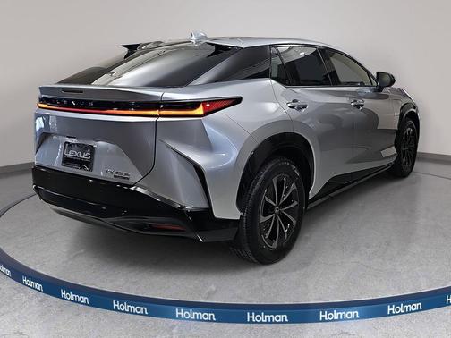 Iridium 2026 Lexus RZ 450e Premium