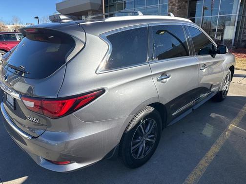 2016 INFINITI QX60 Base