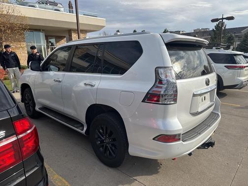 2023 Lexus GX 460 Premium