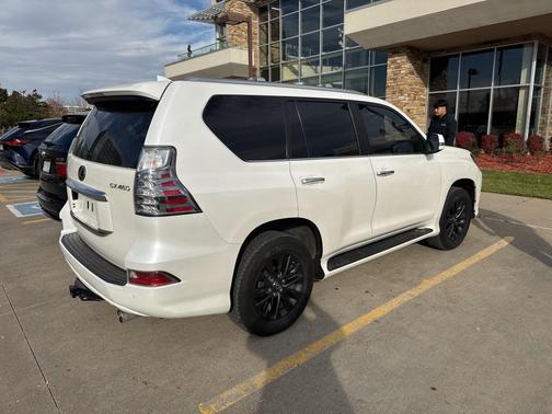 2023 Lexus GX 460 Premium