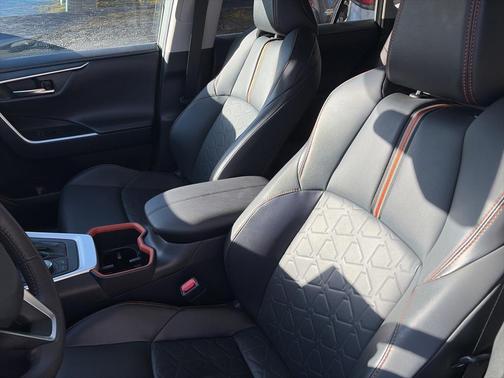 2023 Toyota RAV4 Adventure