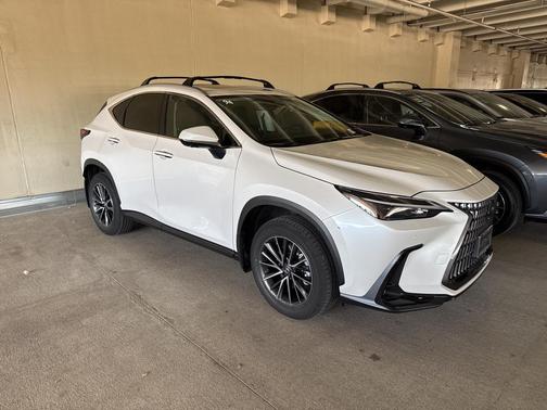 2025 Lexus NX 350 Premium