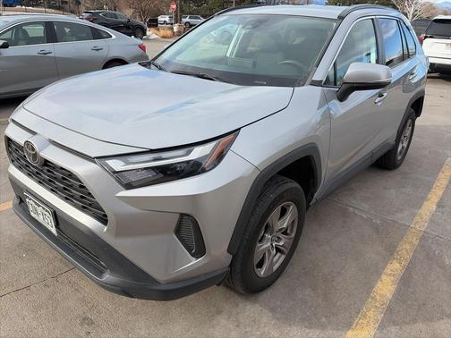 2023 Toyota RAV4 XLE