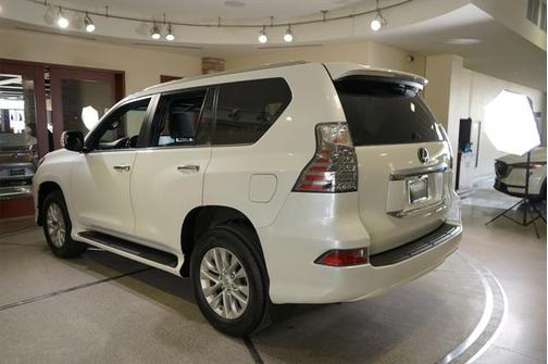 2022 Lexus GX 460 Premium