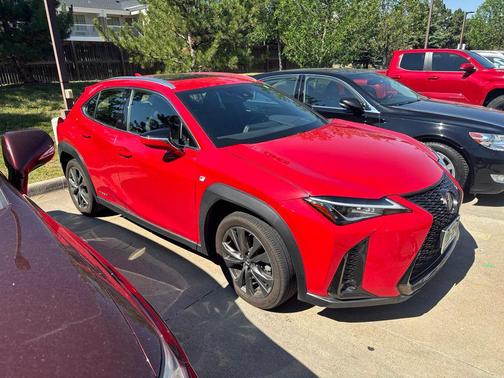 Redline 2019 Lexus UX 250h F Sport
