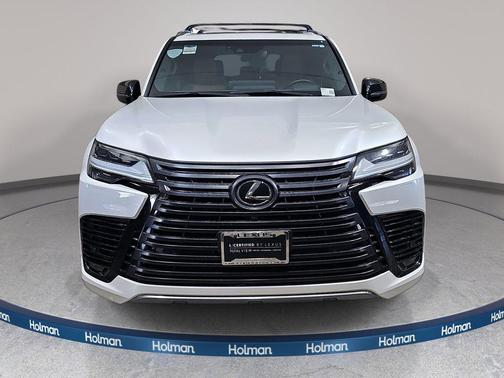 Eminent White Pearl 2022 Lexus LX 600 Premium