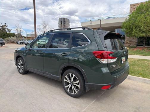 Cascade Green Silica 2024 Subaru Forester Limited