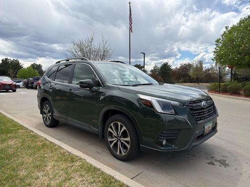 Cascade Green Silica 2024 Subaru Forester Limited