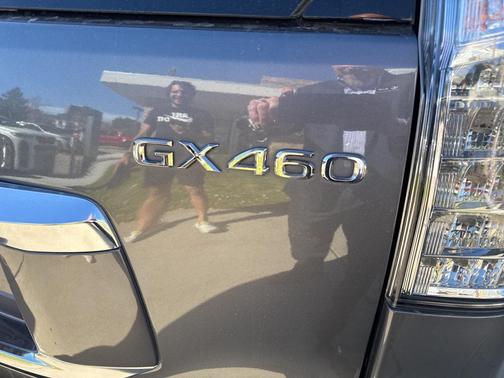 2023 Lexus GX 460 Premium