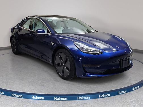 Deep Blue Metallic 2018 Tesla Model 3 Long Range