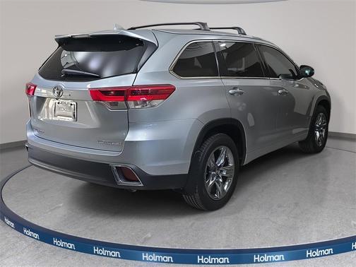 2019 Toyota Highlander Limited Platinum