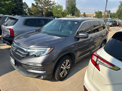 Silver 2016 Honda Pilot EX