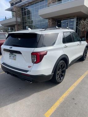 Star White Metallic Tri-Coat 2021 Ford Explorer ST