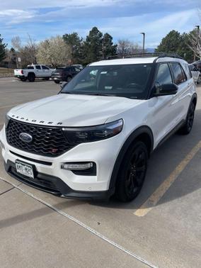 Star White Metallic Tri-Coat 2021 Ford Explorer ST