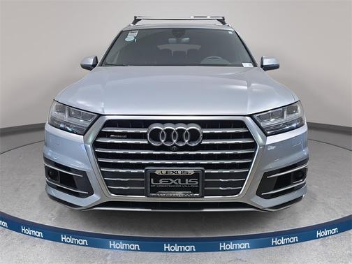 2017 Audi Q7 3.0T Premium