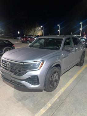 2025 Volkswagen Atlas Cross Sport 2.0T SEL