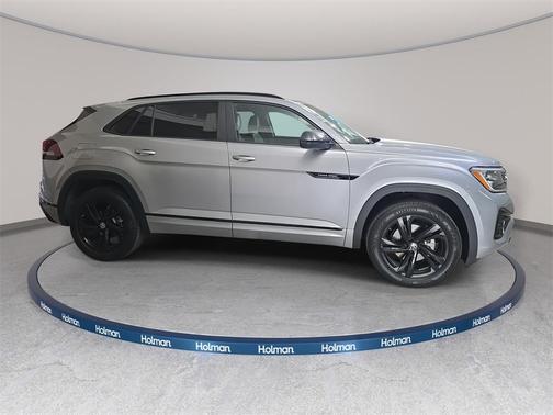 2025 Volkswagen Atlas Cross Sport 2.0T SEL