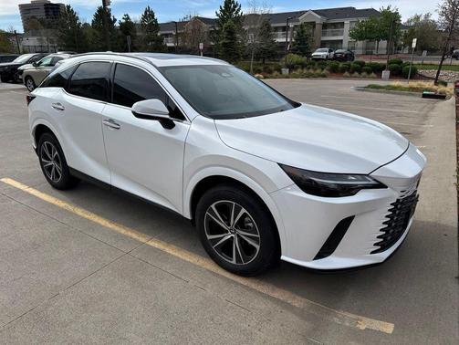Eminent White Pearl 2023 Lexus RX 350h Premium Plus