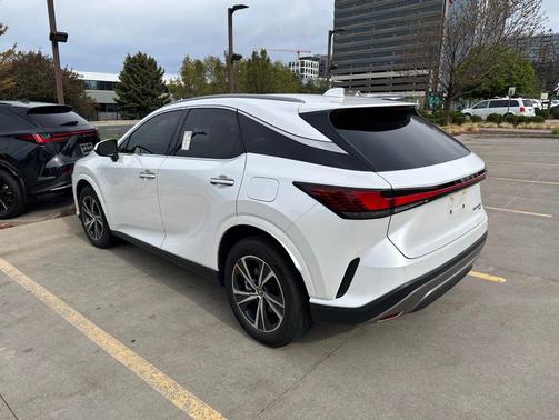 Eminent White Pearl 2023 Lexus RX 350h Premium Plus