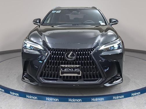 2026 Lexus NX 450h+ Luxury