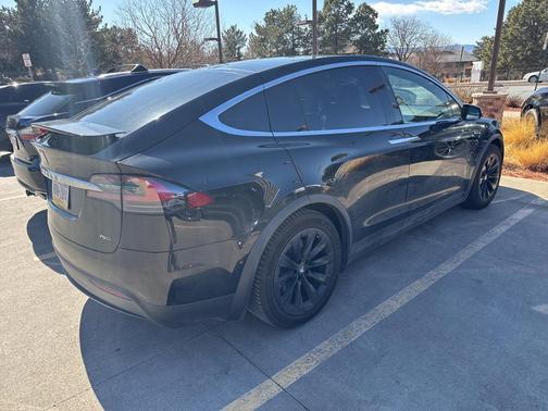2018 Tesla Model X 75D
