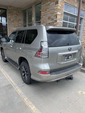 Atomic Silver 2023 Lexus GX 460 Premium