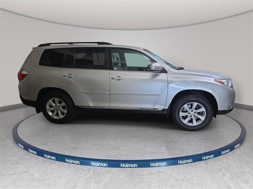 2013 Toyota Highlander SE
