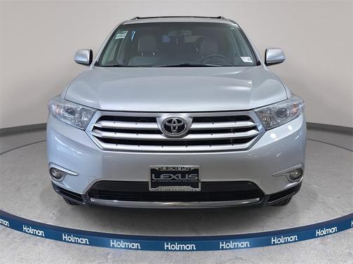 2013 Toyota Highlander SE