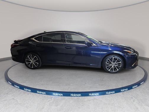 Mica 2025 Lexus ES 300h Base