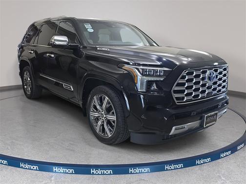 2023 Toyota Sequoia Capstone