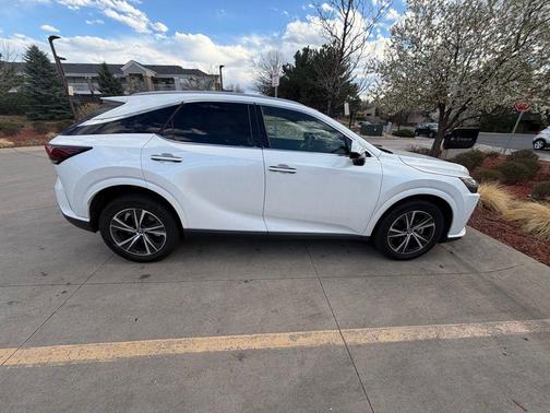 Eminent White Pearl 2024 Lexus RX 350 Premium