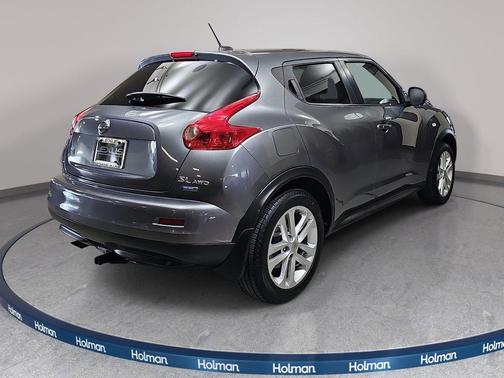 Gun Metallic Pearl Metallic 2013 Nissan Juke SL