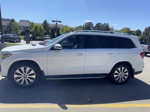 2017 Mercedes-Benz GLS 450 4MATIC