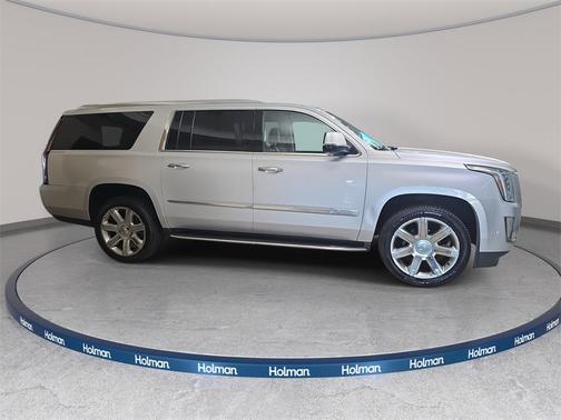 2017 Cadillac Escalade ESV Luxury