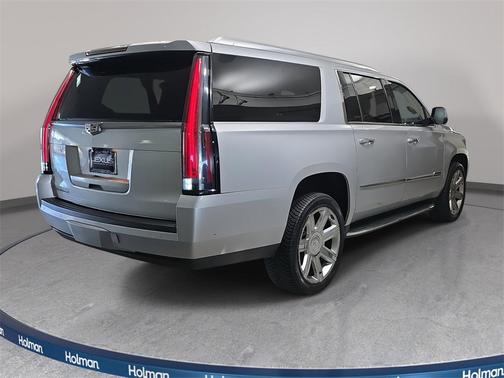 2017 Cadillac Escalade ESV Luxury